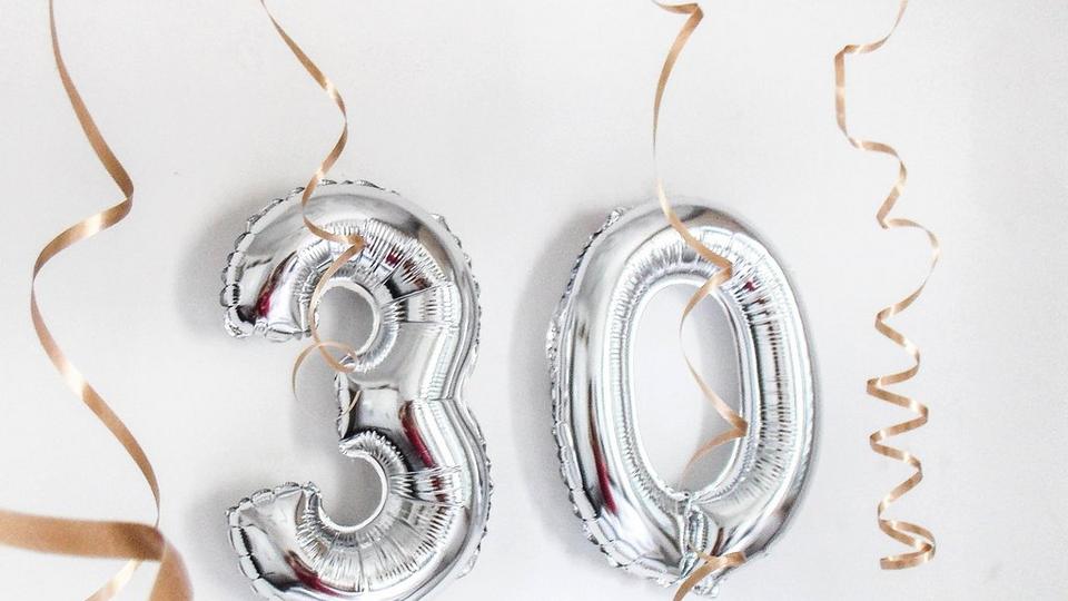 30-birthday-balloon