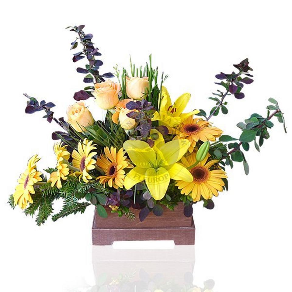 Image 1 of 1 of Arrangement of Cut Flowers