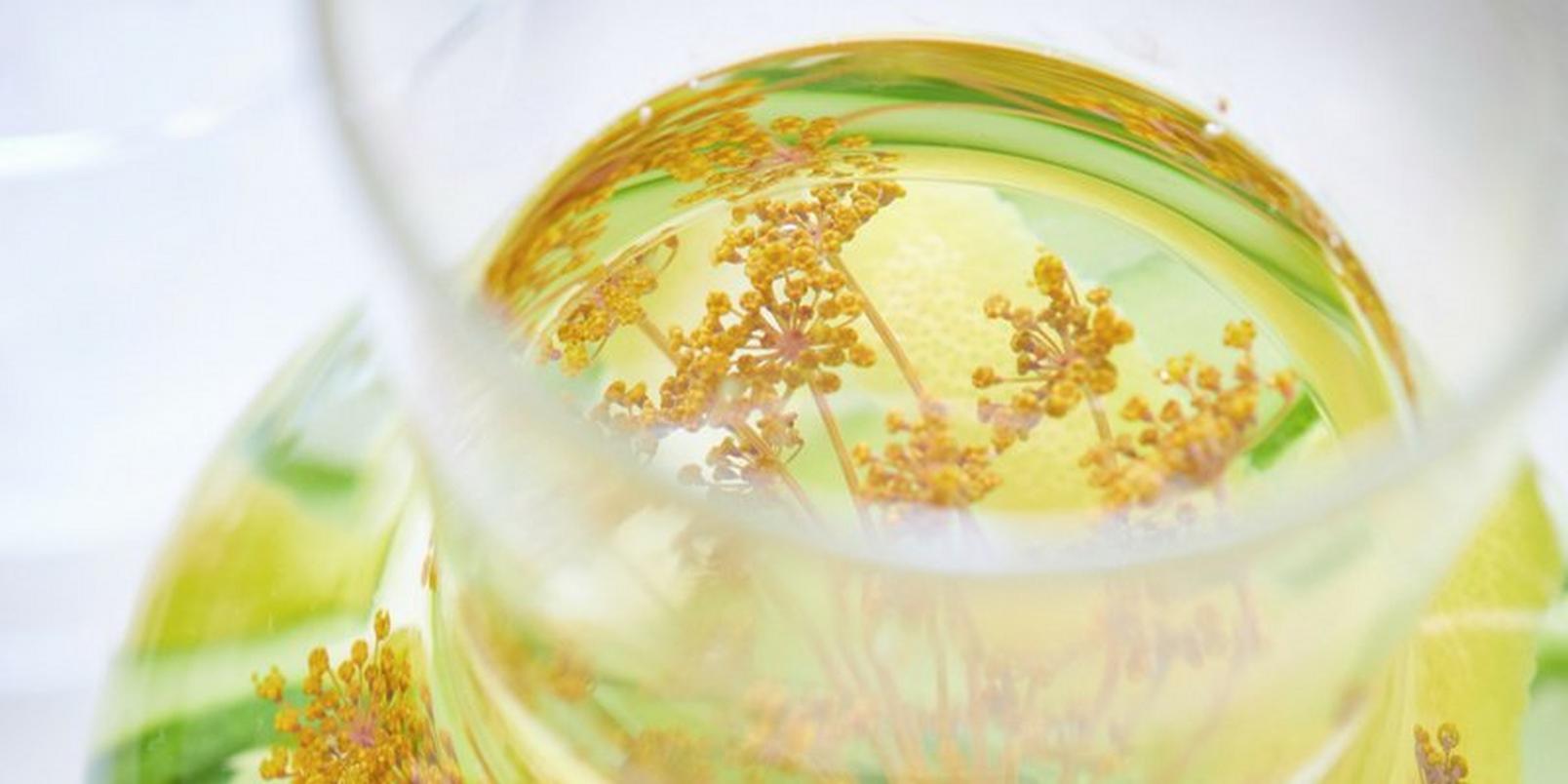 6-Floral-Cocktail-Recipes-Youll-Love-This-Summer2