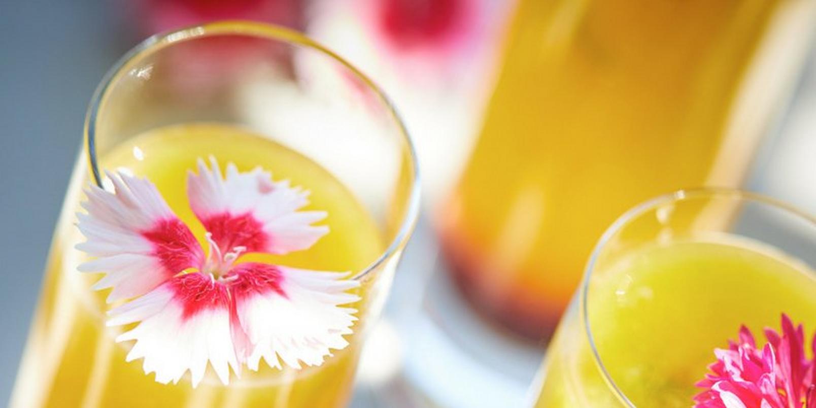 6-Floral-Cocktail-Recipes-Youll-Love-This-Summer8