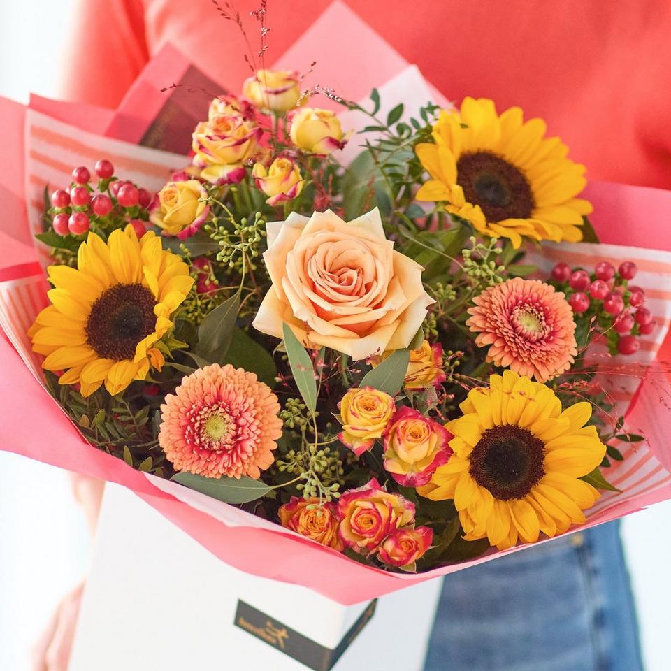 Joyful Autumn Sunflower Bouquet