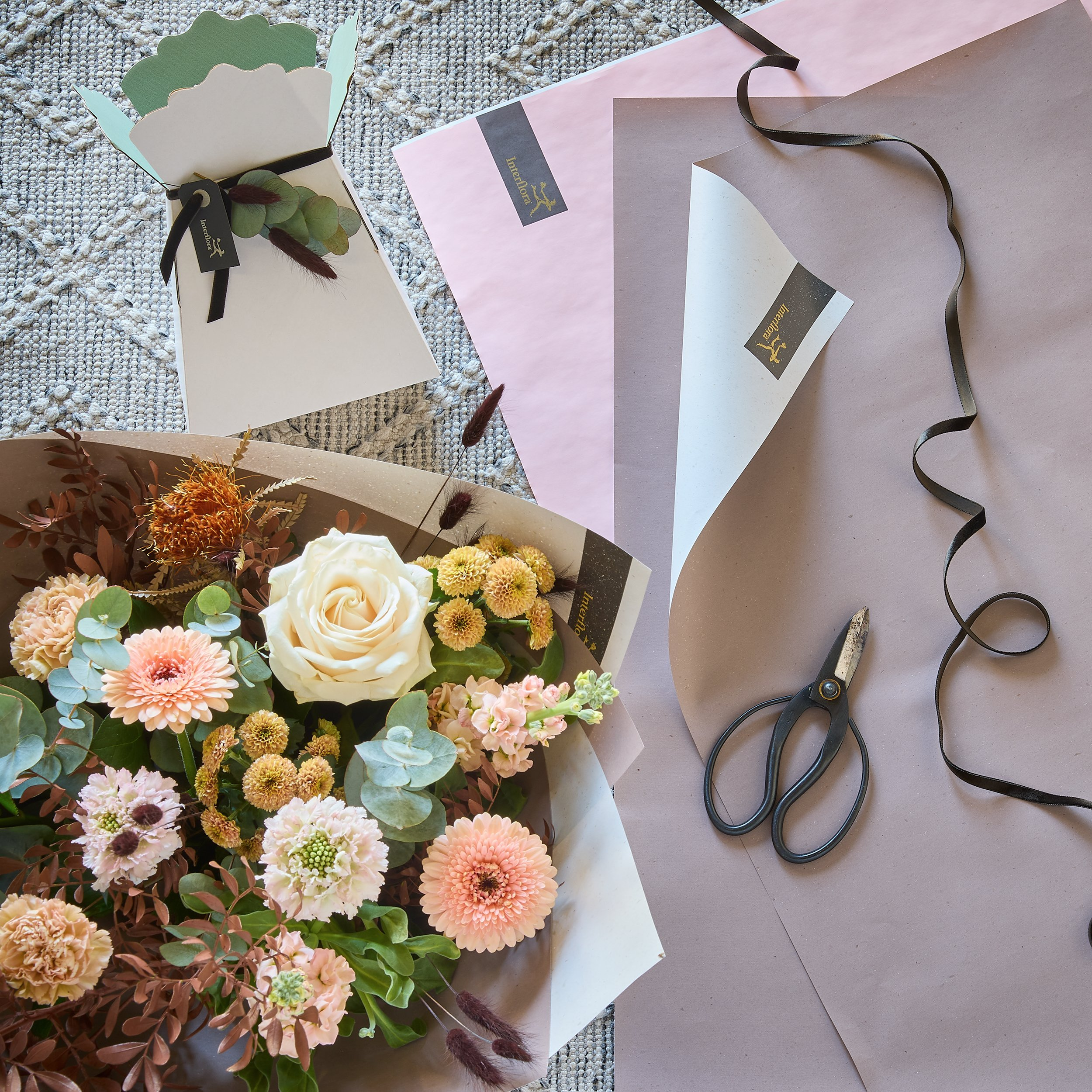 Image 4 of 4 of Autumn Dusk Trending Bouquet