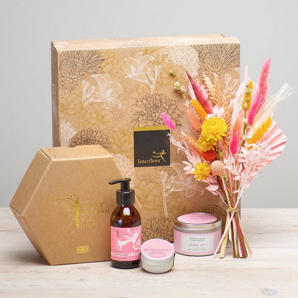 Dried Flowers Pamper Gift Set