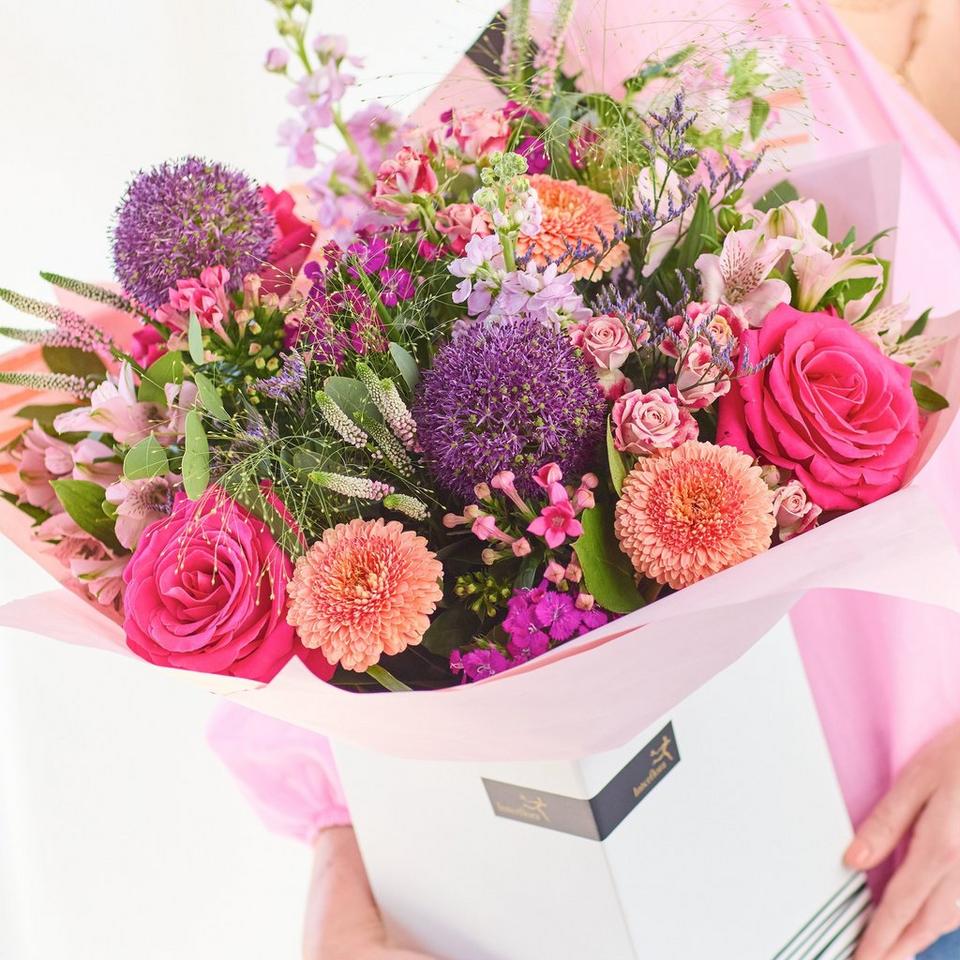 Sumptuous Bright Bouquet