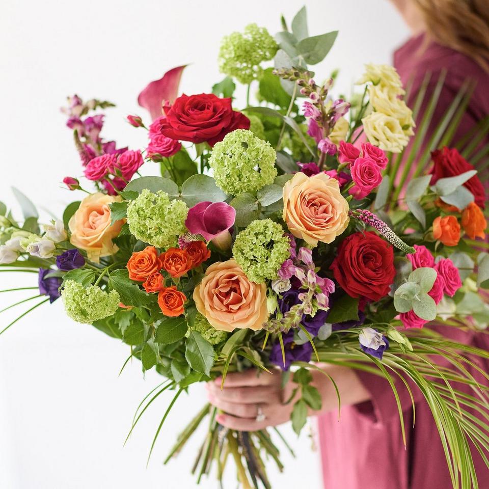 Magnificent Bright Bouquet
