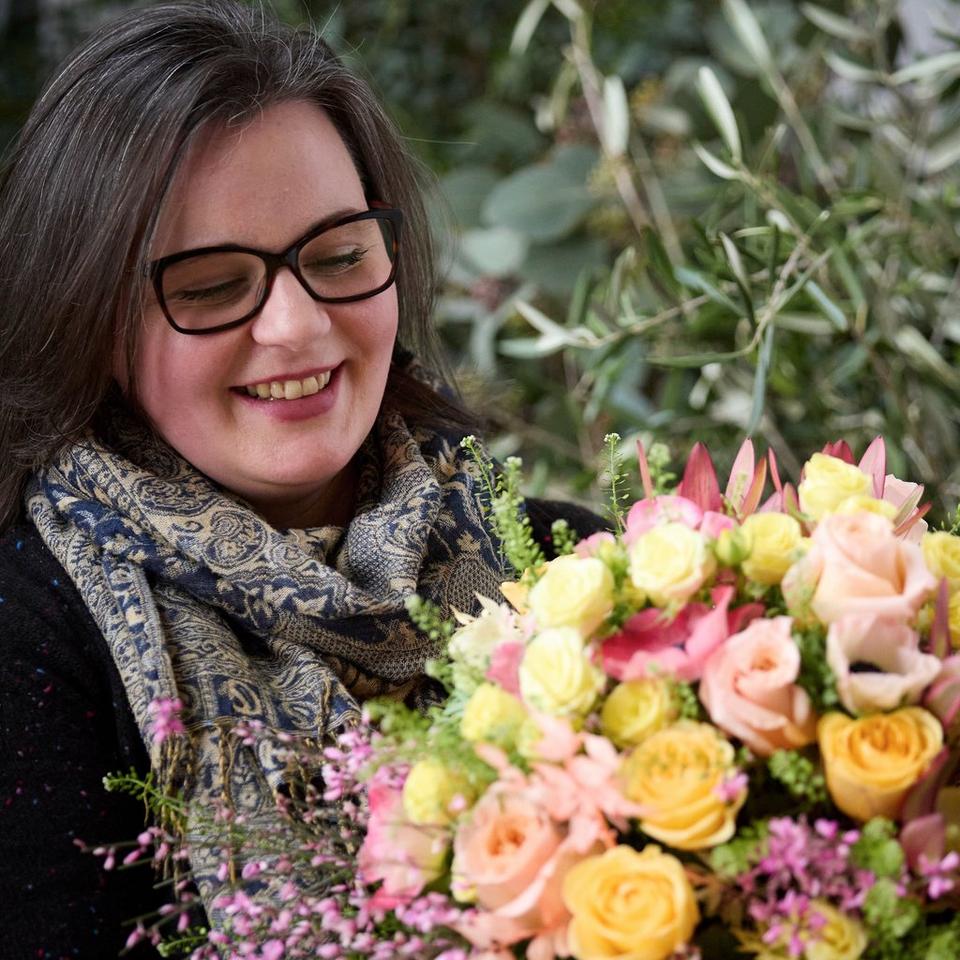 Image 3 of 4 of Sumptuous Pastel Bouquet
