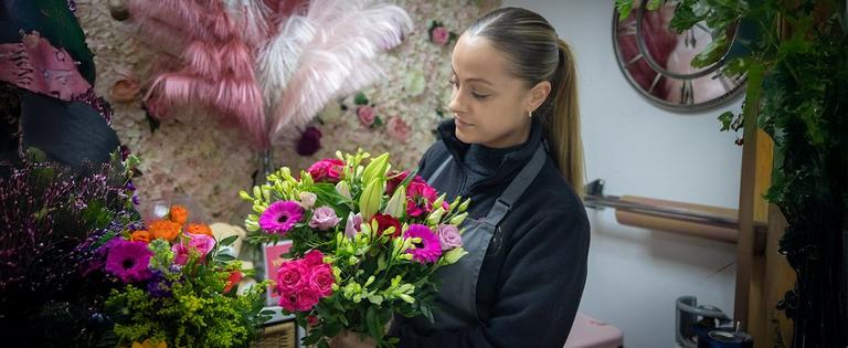 Category-Mobile-cropped_0000_FlowersByZoe-25 (1)