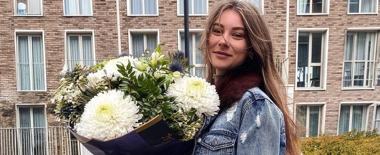 Category-Mobile-cropped_0000_elizabetzauere