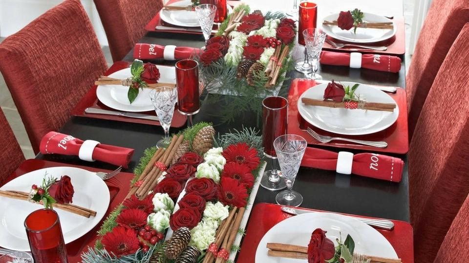 Christmas-flower-ideas-6