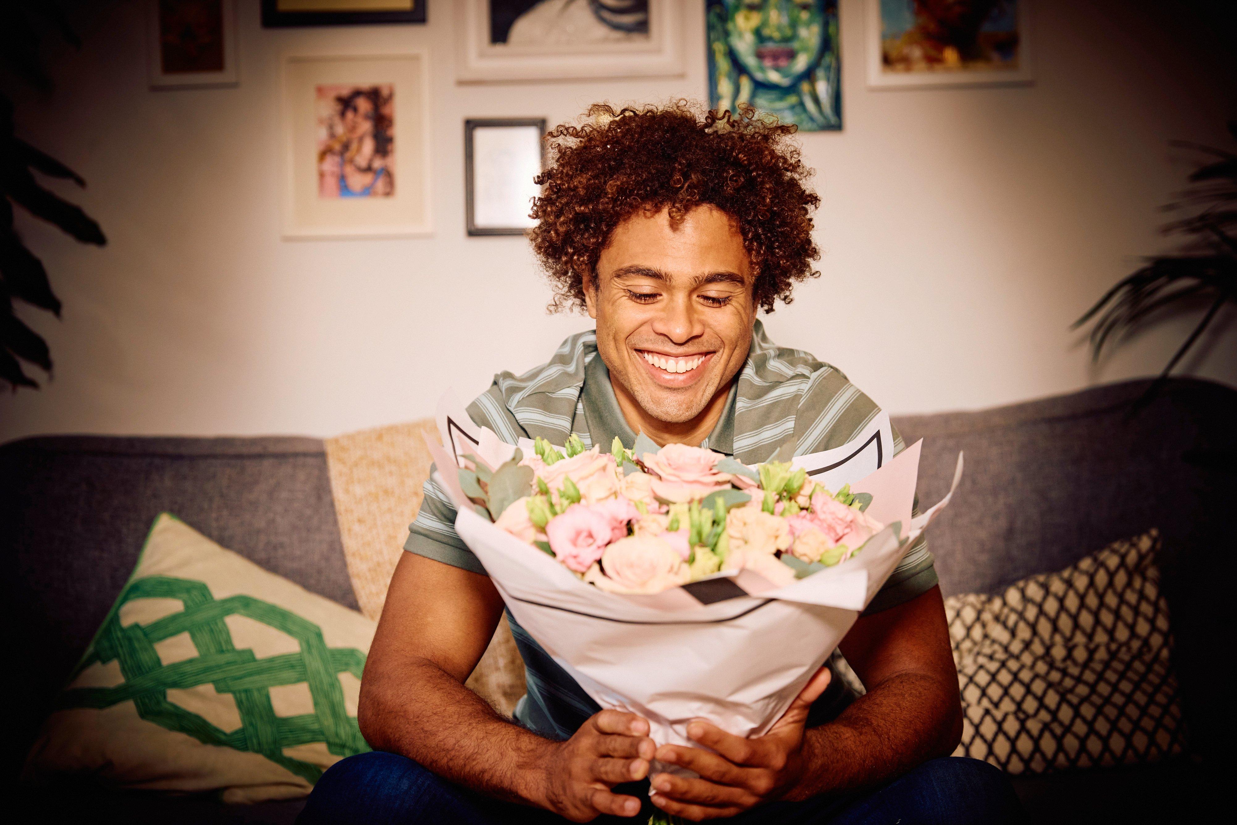 EXPIRY DEC 2025 VAL LIFESTYLE INTERFLORA BRAND IMAGERY (2)