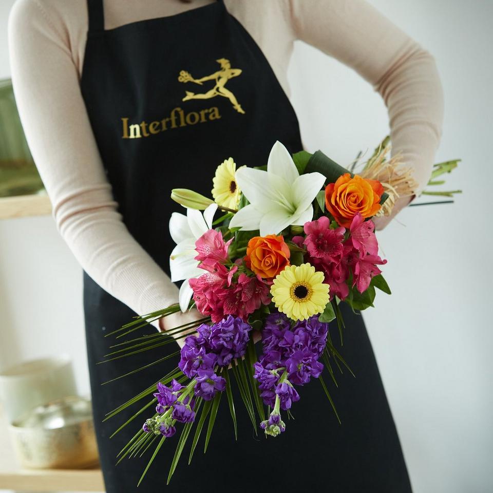 Meaningful tributes, made by hand