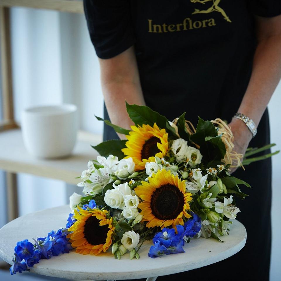 Meaningful tributes, always hand-crafted