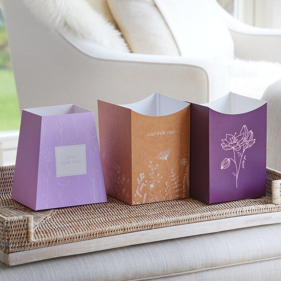 Image 5 of 5 of Get Well gift set with chocolates and card