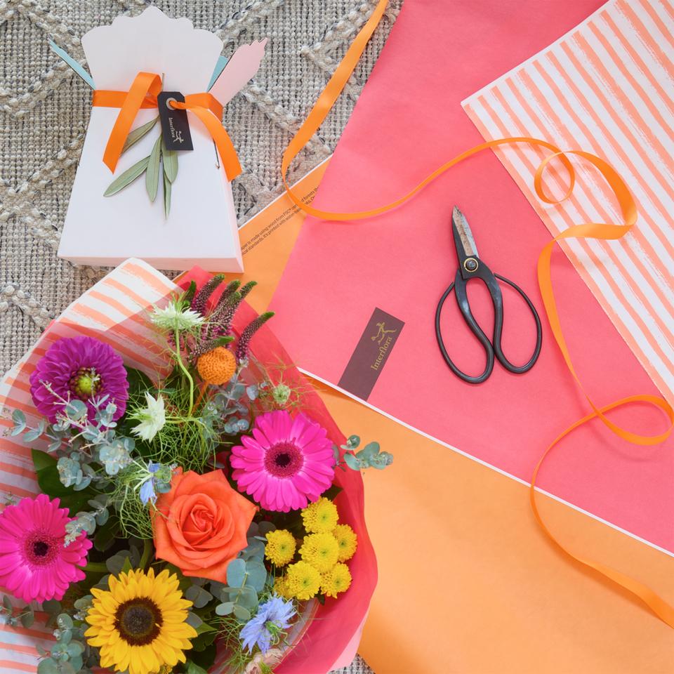 Image 4 of 4 of Glowing Colour Trending Bouquet