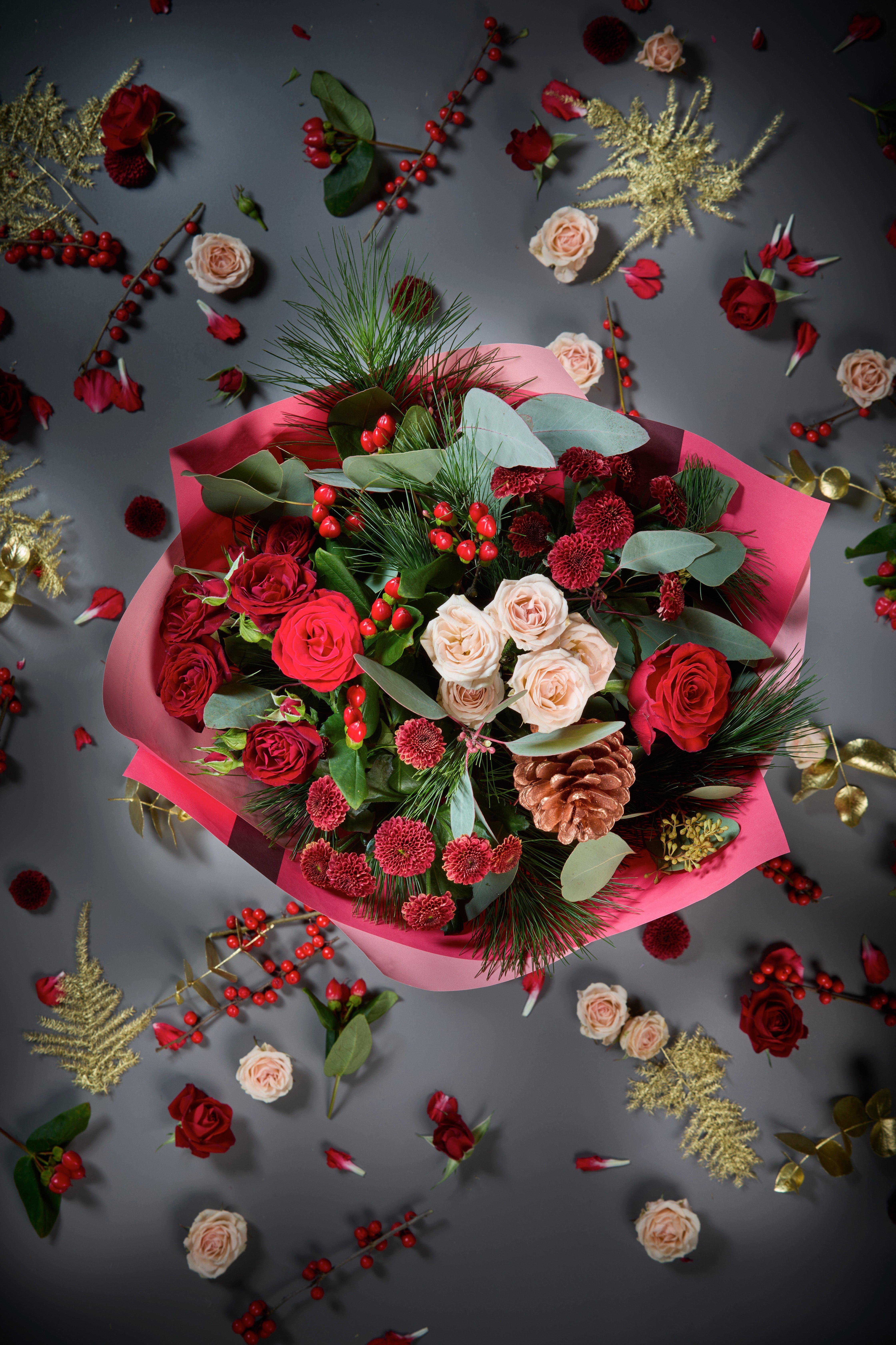 Interflora020226-OverH_2