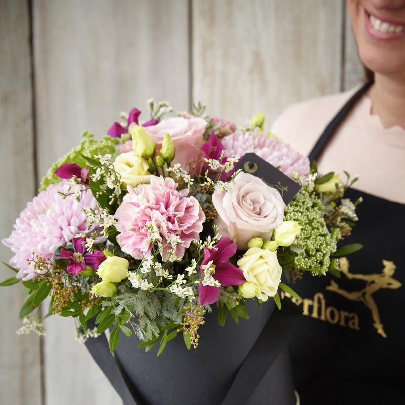 Interflora071220-0407
