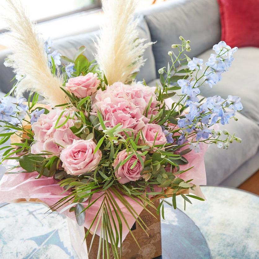 Interflora140720-0033-HTP10