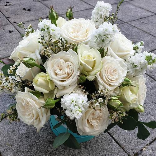 Jazlissa-Flowers-Clonee-Village