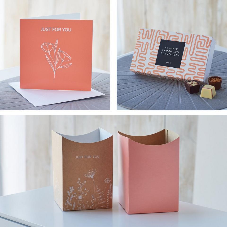 Image 4 of 4 of Lovely Mother's Day Bright Gift Box Bundle