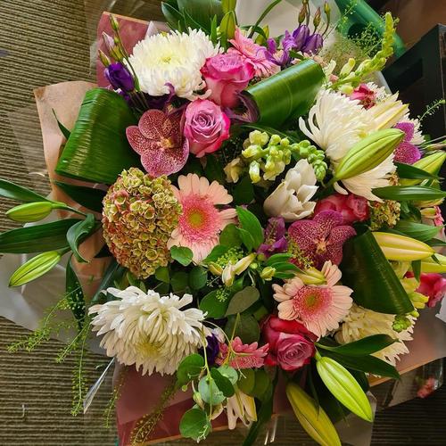 MUST CREDIT Flemings-Florist-Kimmage