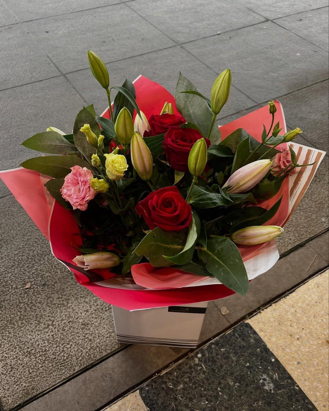 MUST CREDIT flowergirl-interflora Made by Celina