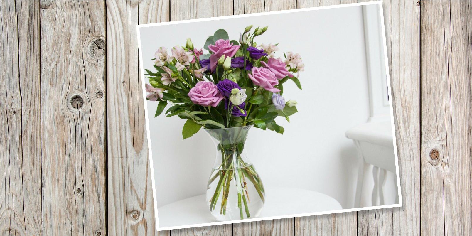 Purple-flowers-in-a-vase-PLANK