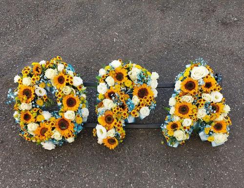 Regent_House_of_Flowers-Laura_Evison-funeral-tribute-lettering