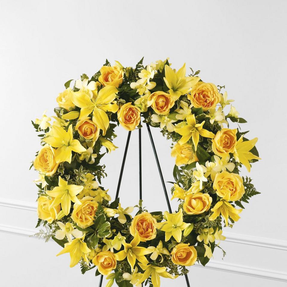 Image 1 of 1 of The FTD® Ring of Friendship™ Wreath