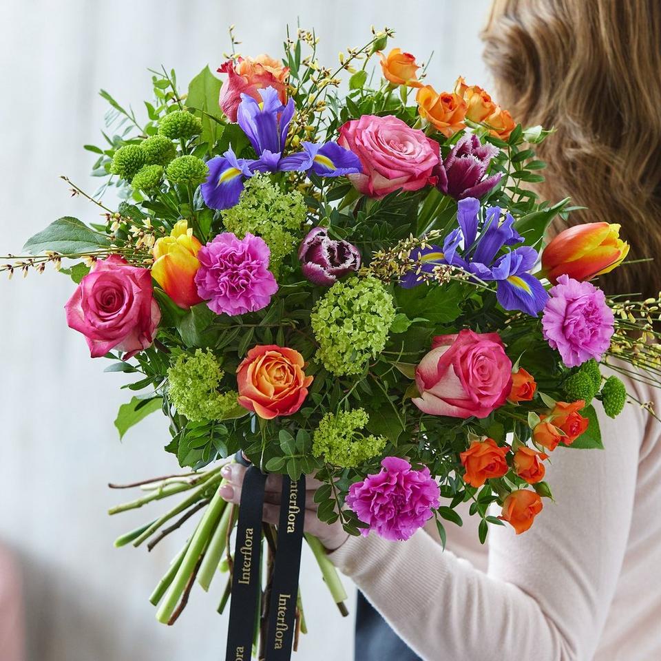 Bespoke Deluxe Spring Bouquet