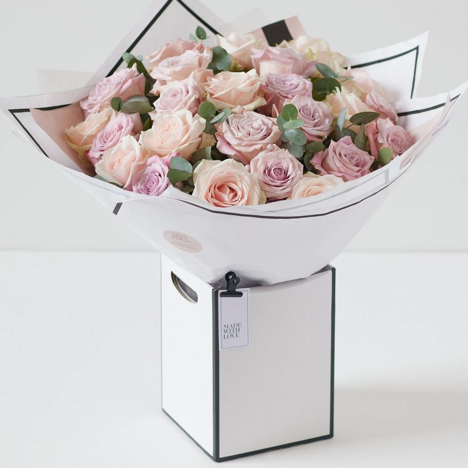 Image 3 of 6 of Luxury Pink Rose Bouquet