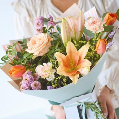 Neutral Gift Box