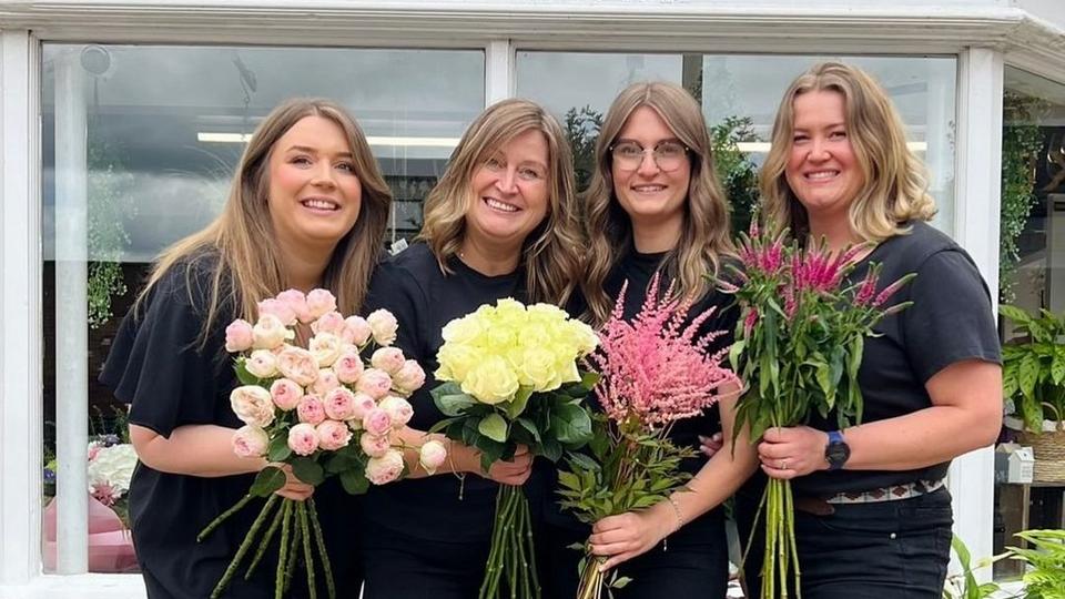 Stephanies flowers -MUST CREDIT FLORIST - team pic