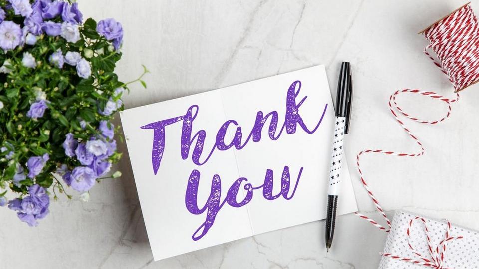 Thank-You-card-on-table