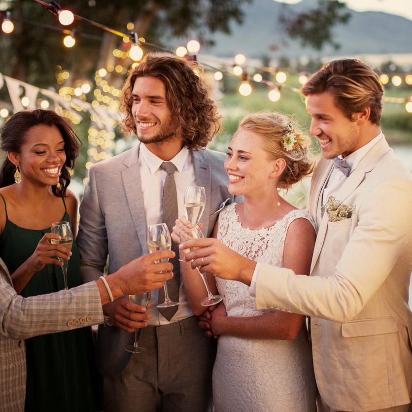Wedding_reception-bride-groom-toast