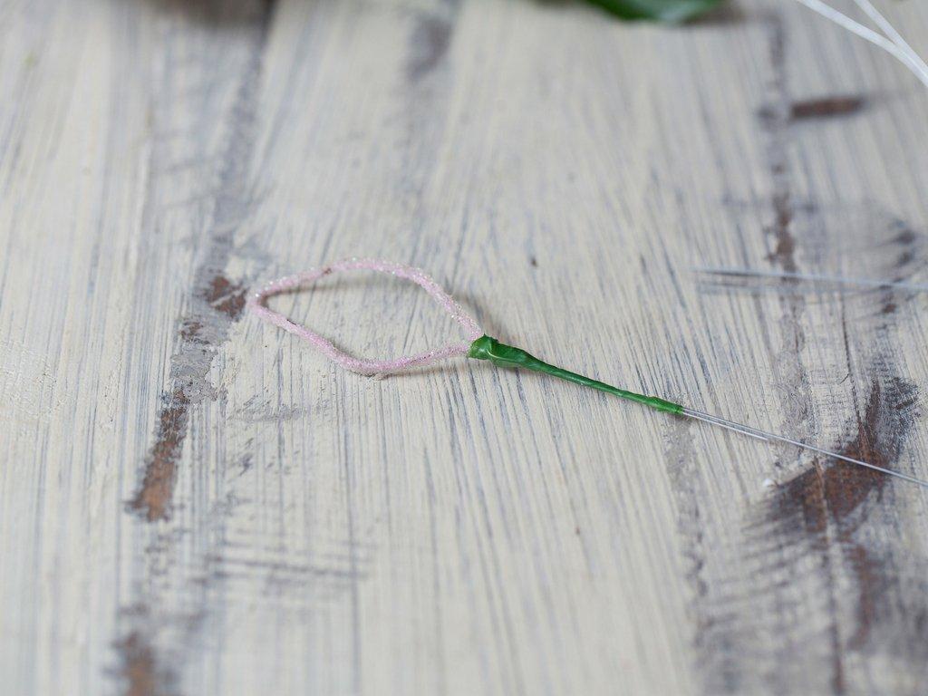 adding-florist-tape-rose-corsage