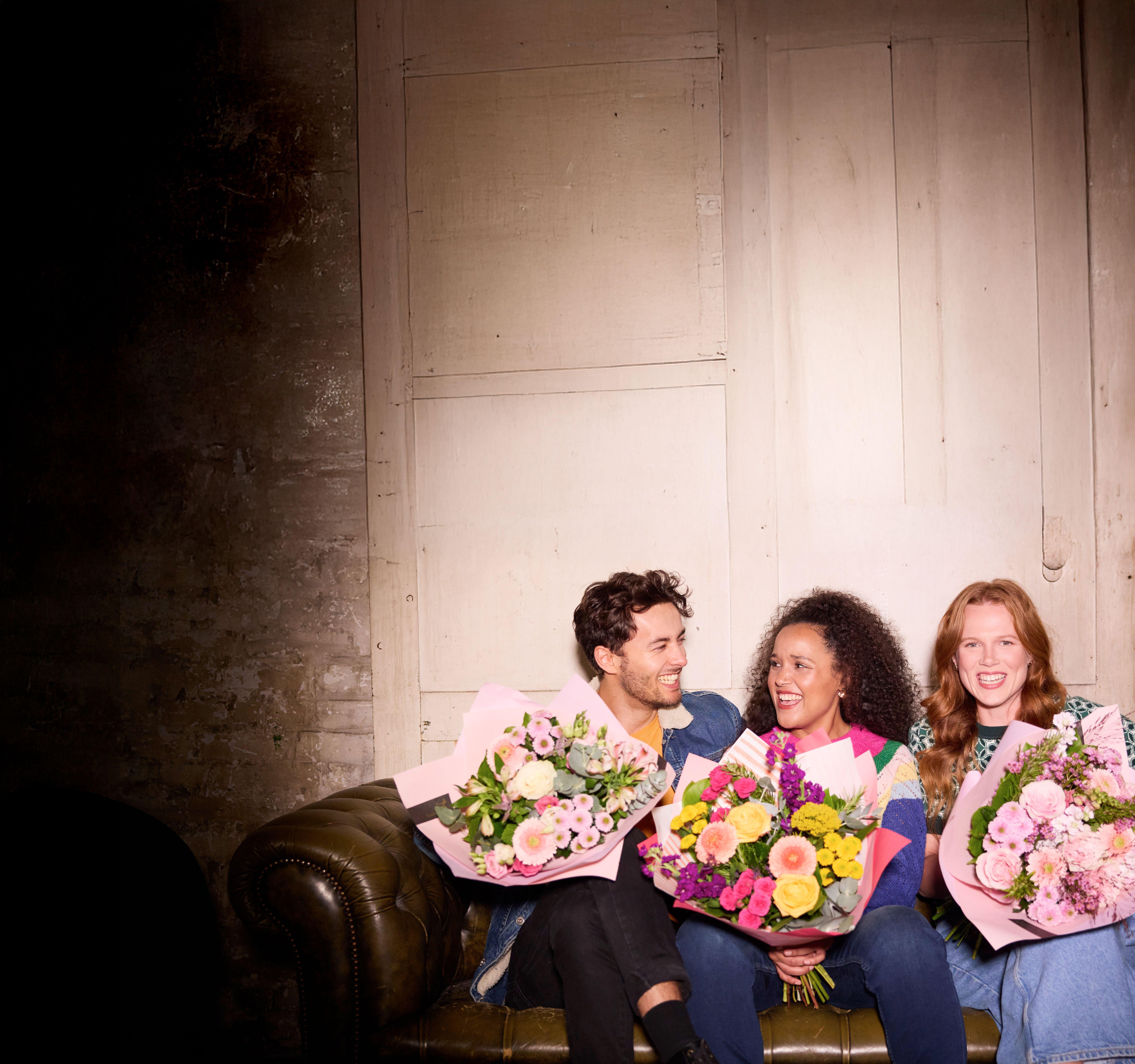 brand_imagery_AYR_expiry_September26-13-MOBILE-BANNER