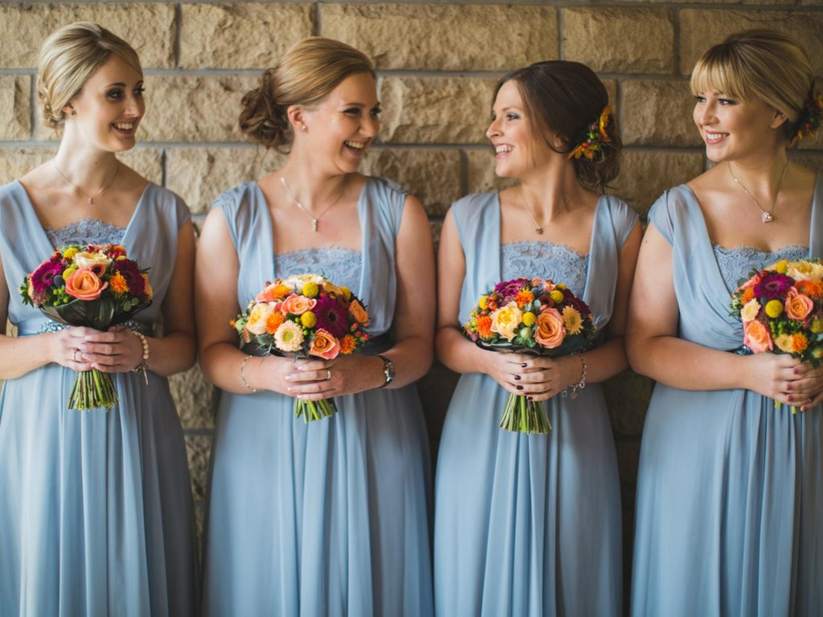 bridesmaids-bridal-bouquets-baby-blue