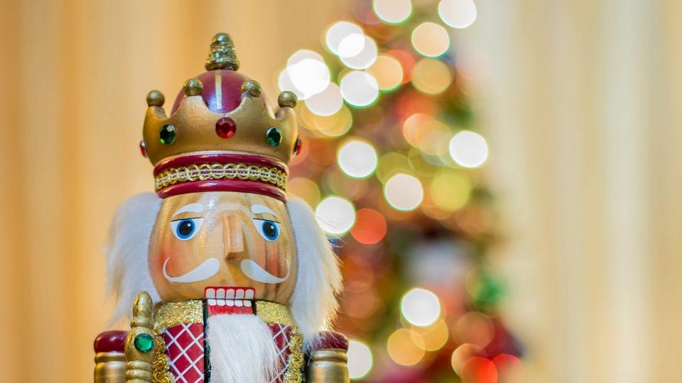 christmas-nut-cracker