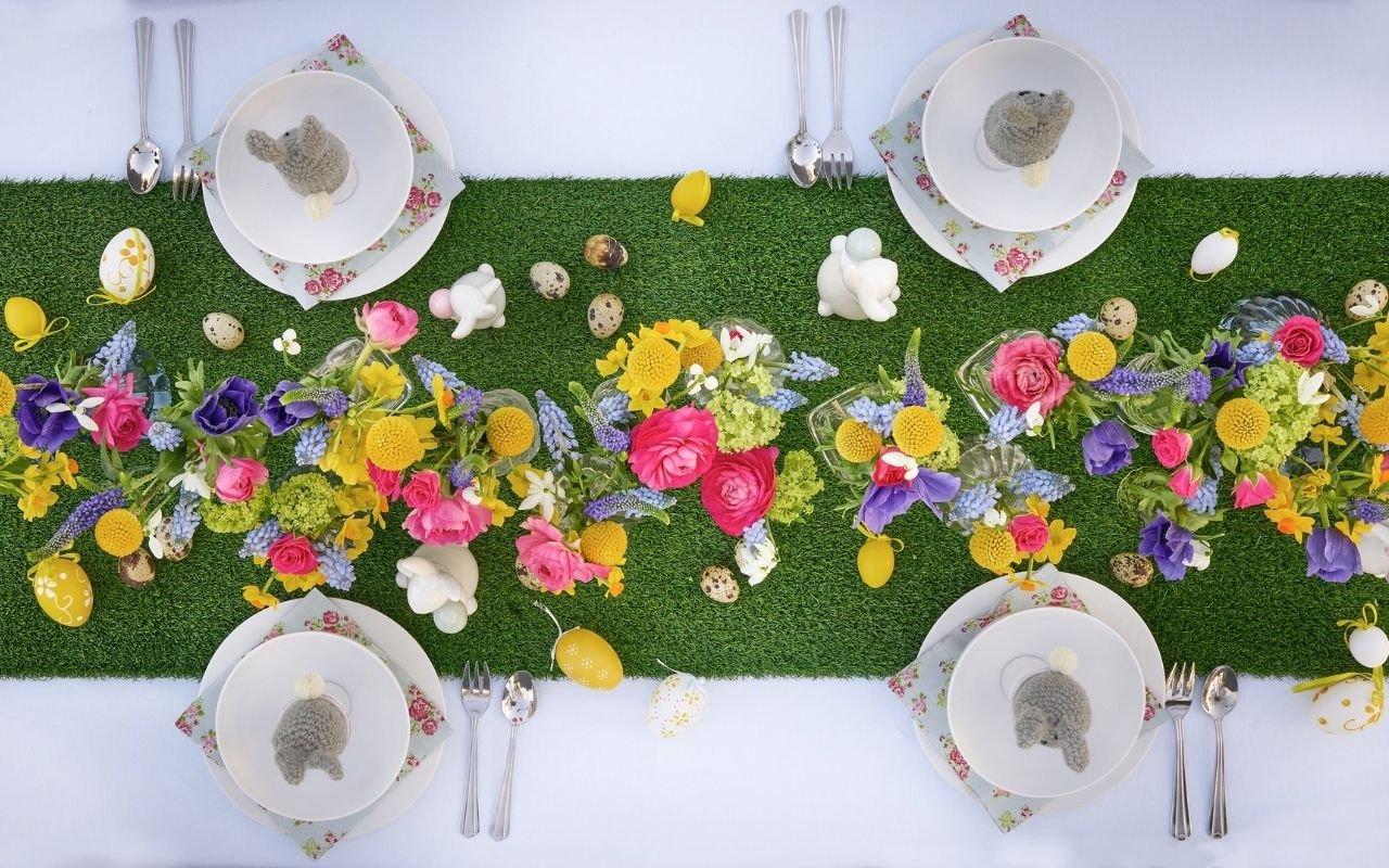 full-length-table-arrangement-pink-yellow-green