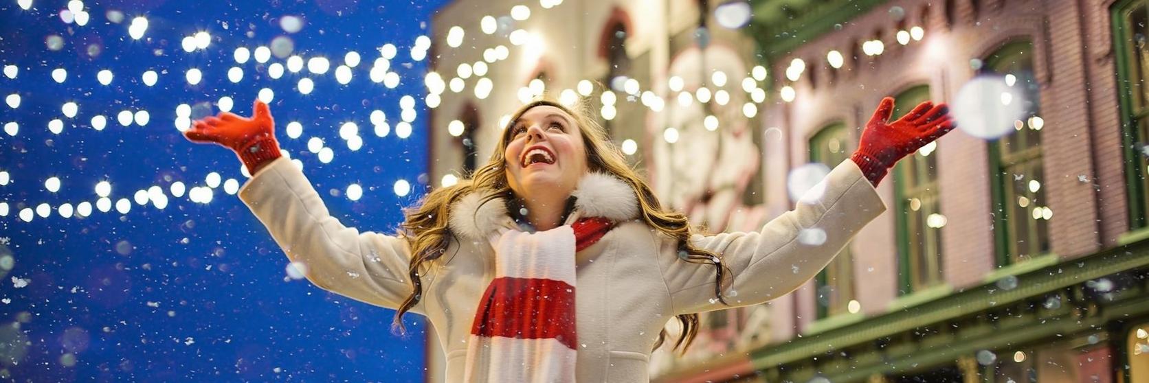 happy-christmas-woman