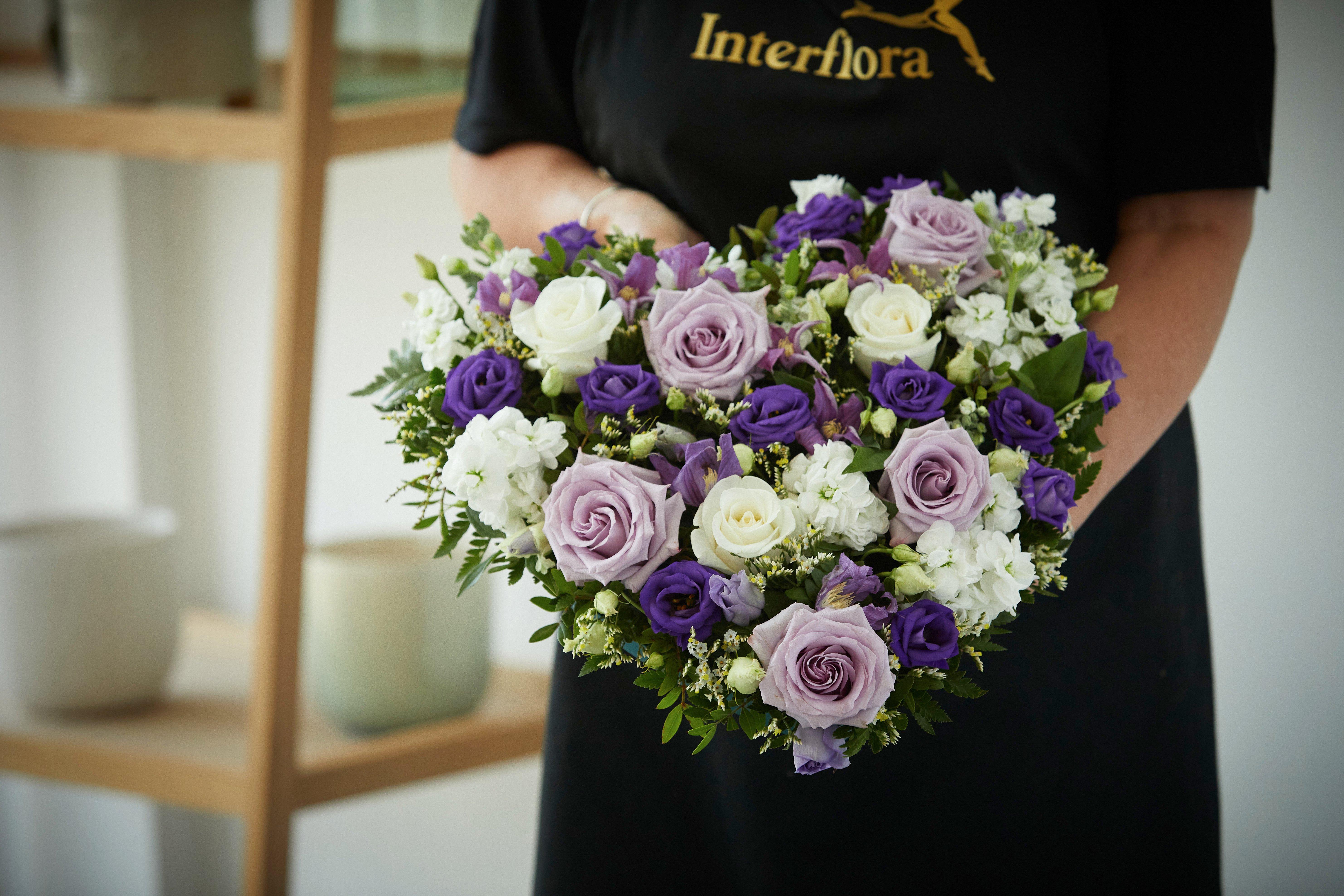interflora-funeral-product-pastel-heart