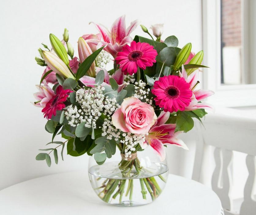 lily-germini-rose-bouquet-vase
