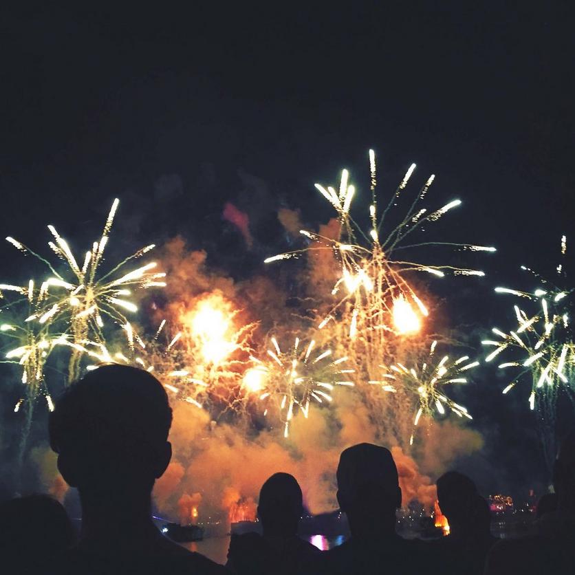 new-years-fireworks-white-orange