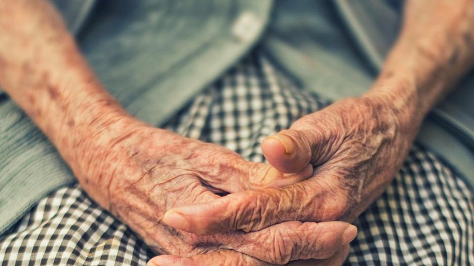 old-lady-hands-sympathy-page