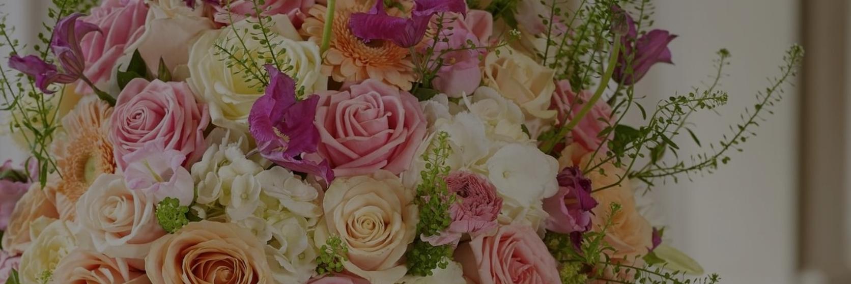 pastel-wedding-flowers-roses-bouquet