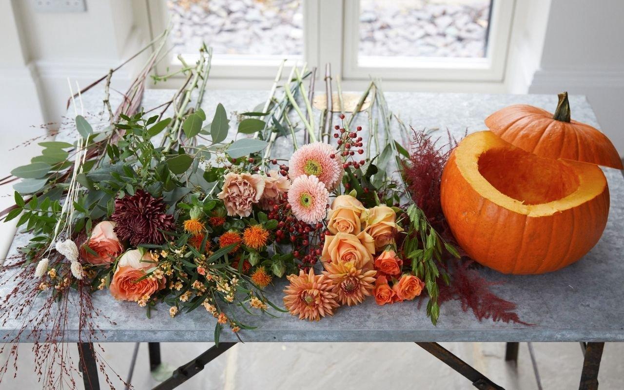 pumpkin-flower-arrangement-roses-chrysanthemums-germini