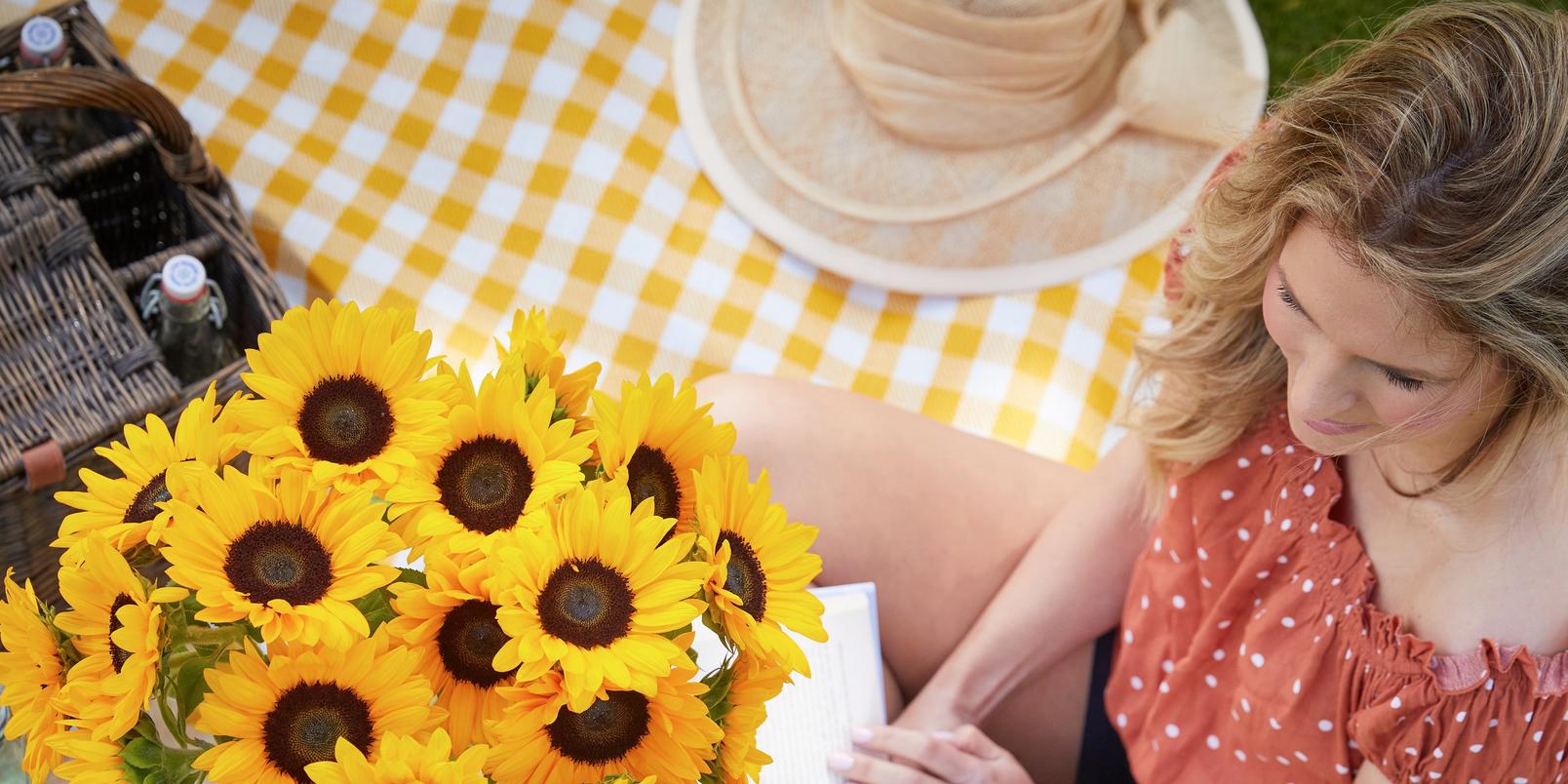 woman-with-sunflowers